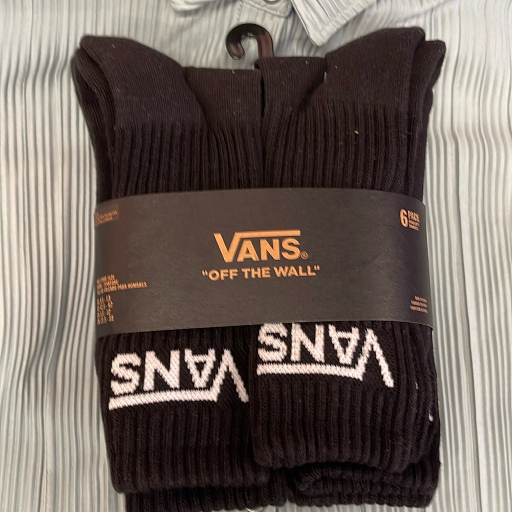 Vans Socks 6 pairs set CREW VANS.
"OFF THE WALL" Black /White 
NWT - Picture 5 of 16